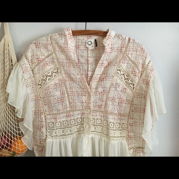 Flowy lace Anthropologie shirt - Picture 3 of 8